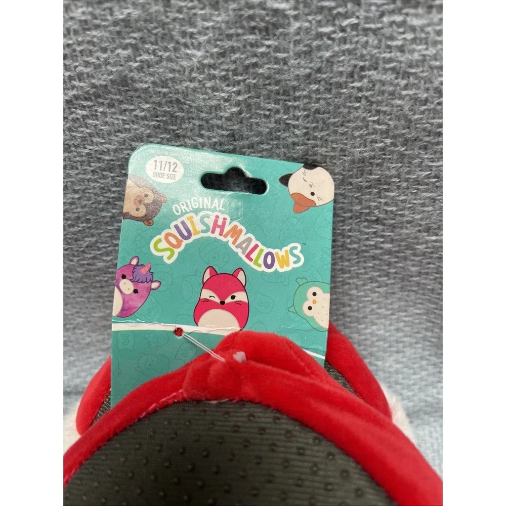 NWT Squishmallows Slippers Christmas Penguin Kids Size 11-12 Gray
